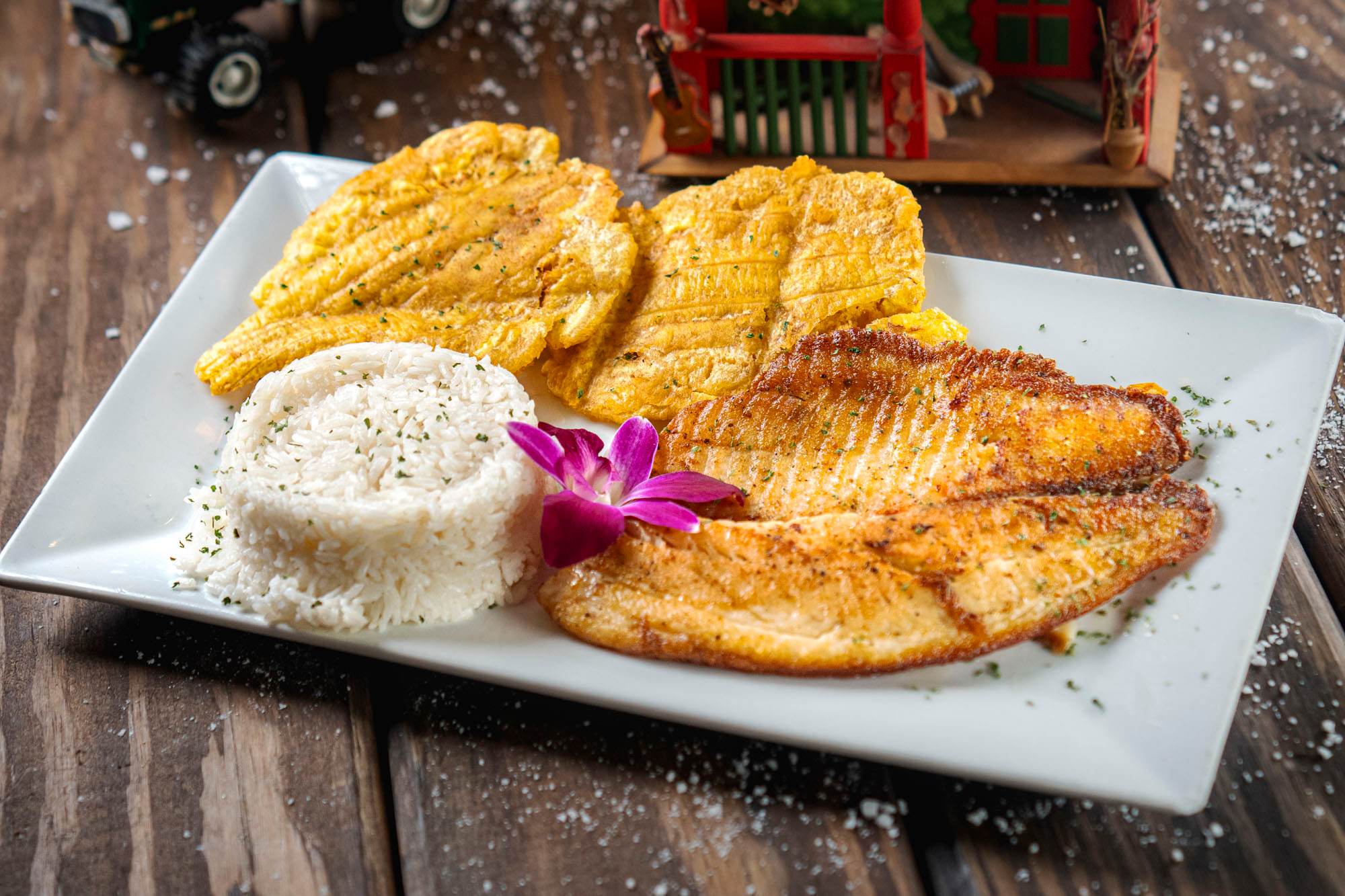 Filete De Pescado a La Parrilla, as photographed for the restaurant's online menu.